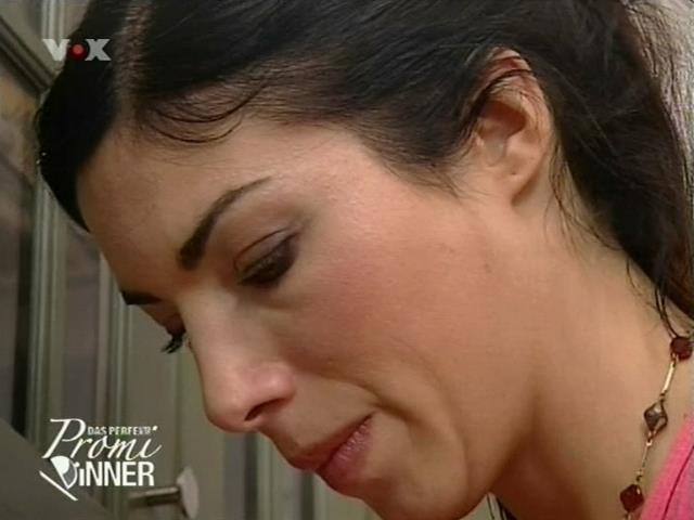 ap_dasperfektepromidinner_070401_107.jpg