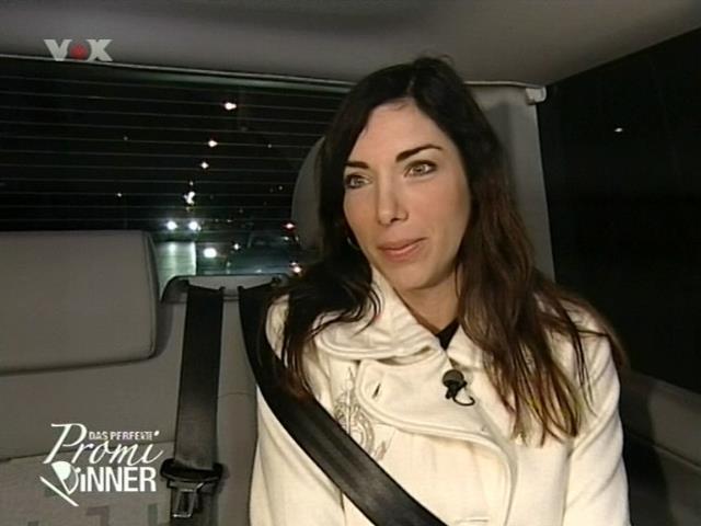 ap_dasperfektepromidinner_070401_174.jpg