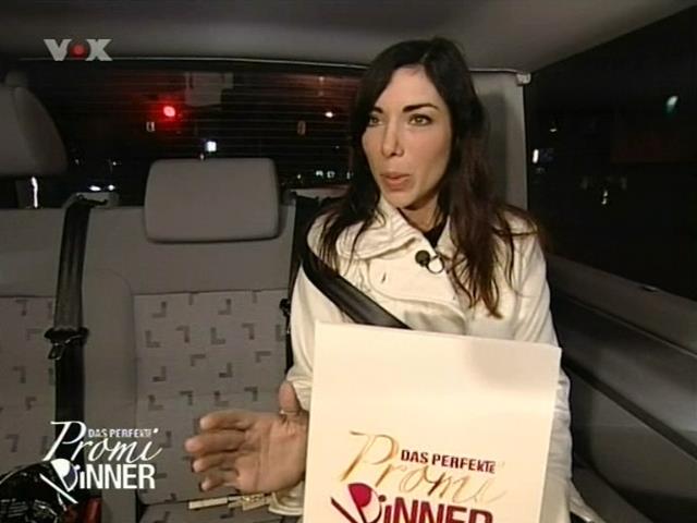 ap_dasperfektepromidinner_070401_183.jpg