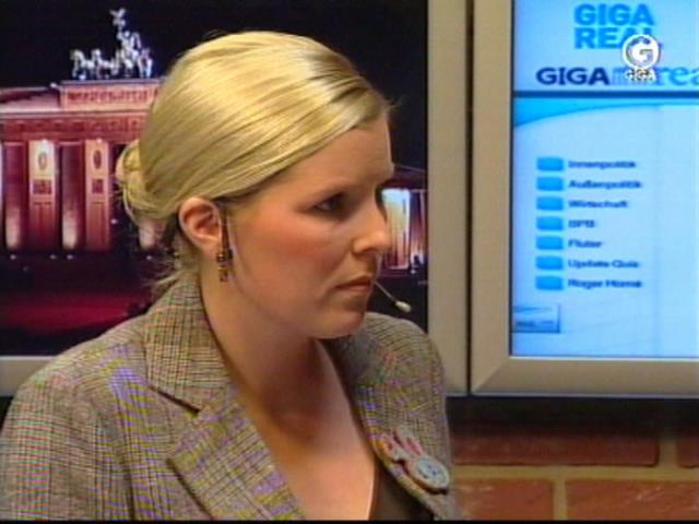 at_gigareal051101_66.jpg