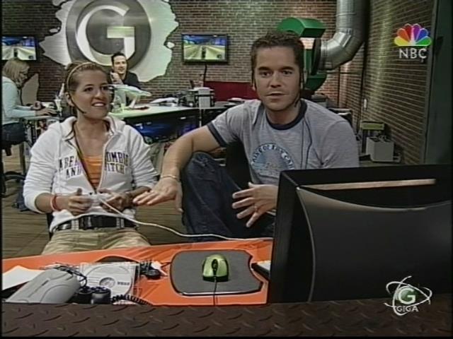 aj_giga050802_27.jpg