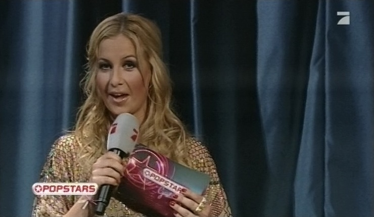 ce_popstars_101111_011.jpg