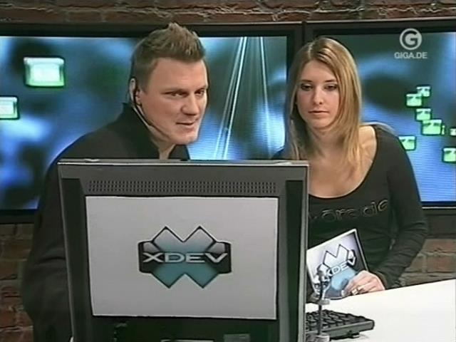 ci_xdev_071102_59.jpg
